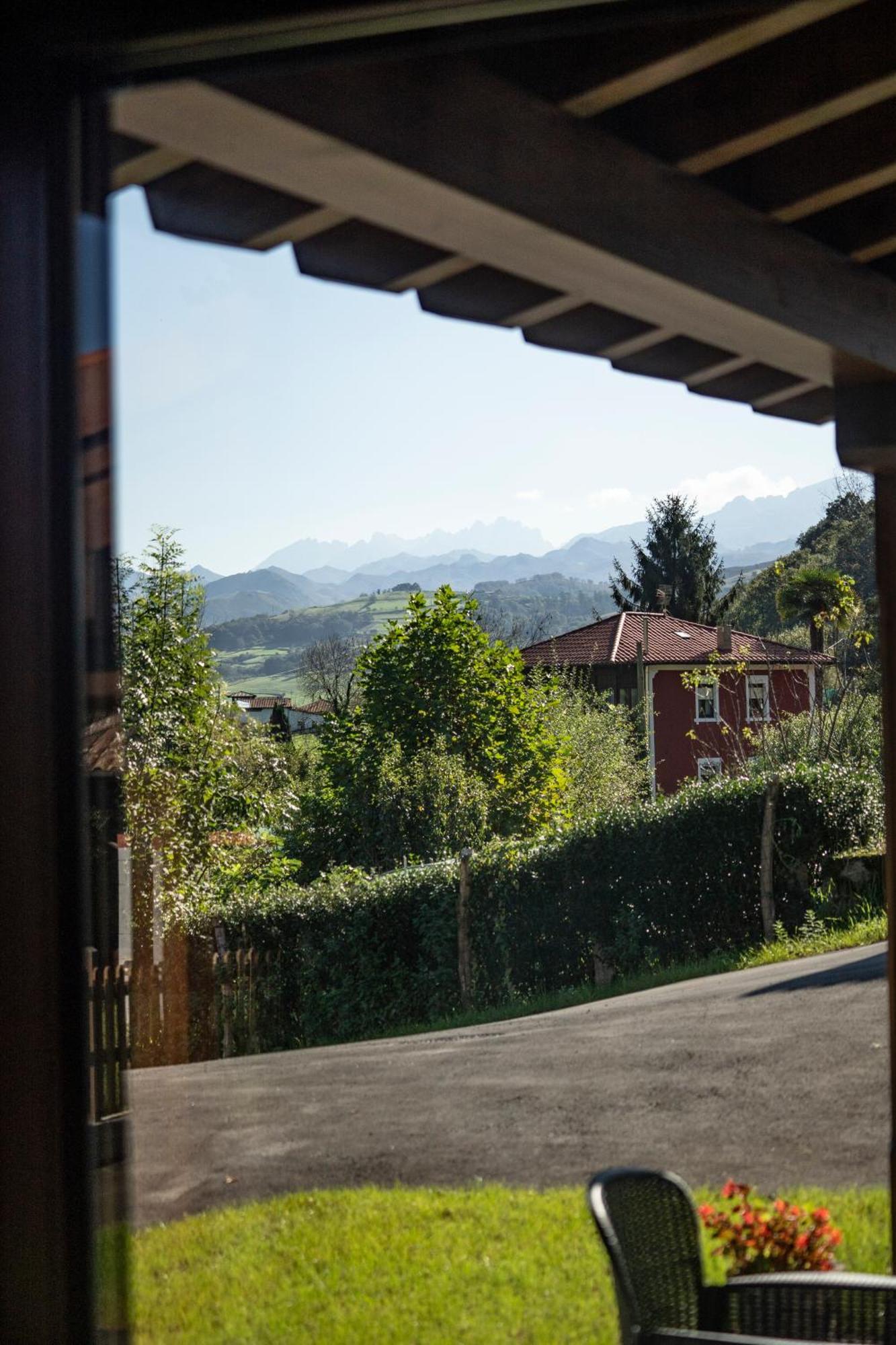 Apartamentos Cuetumerin Cangas de Onís Exterior foto