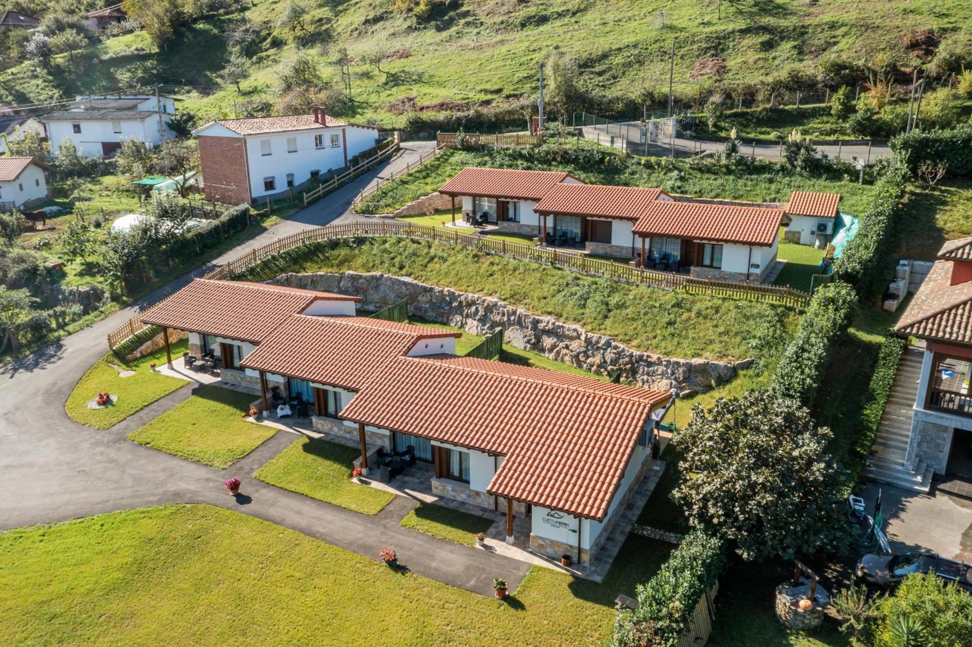Apartamentos Cuetumerin Cangas de Onís Exterior foto